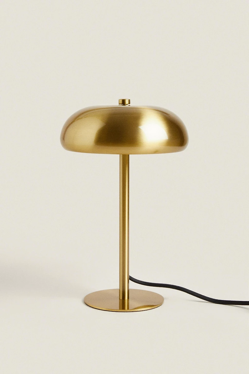 MONOCHROME TABLE LAMP