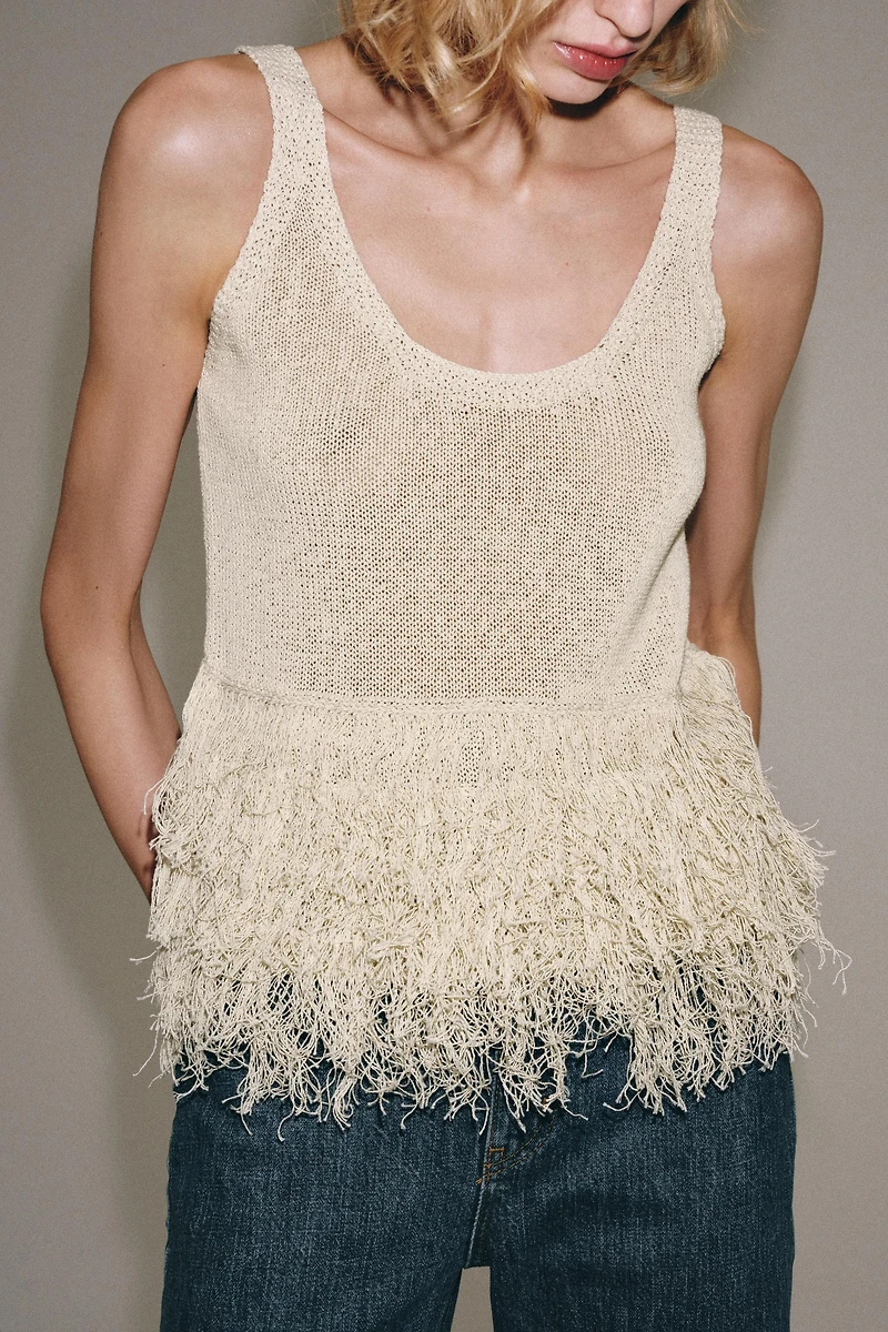 FRINGED KNIT TOP