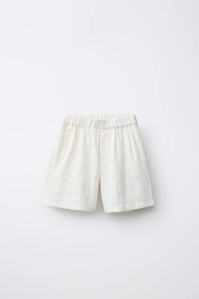 TEXTURED SHORTS