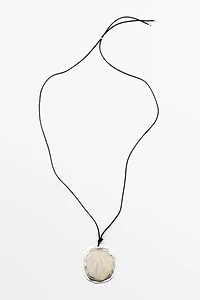 Shell and stone pendant necklace