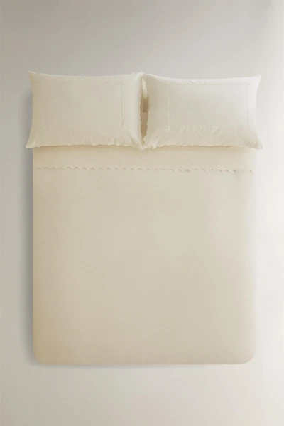 COUETTE PERCALE DE COTON BRODÉE (200 FILS)