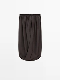 Midi skirt with gathered waistband