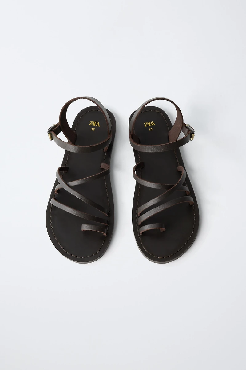 SANDALES À BRIDES EN CUIR