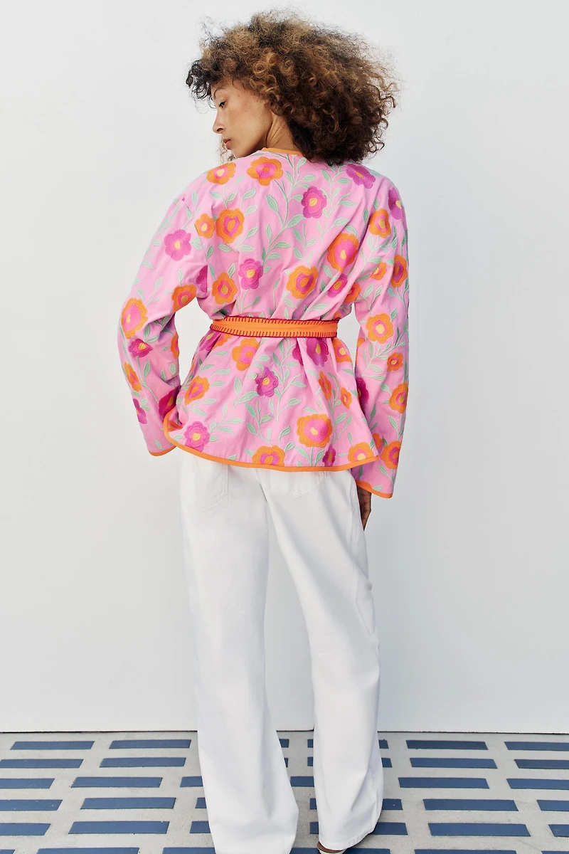 FLORAL EMBROIDERED BELTED KIMONO