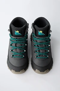 WATER REPELLENT HIKING BOOTS