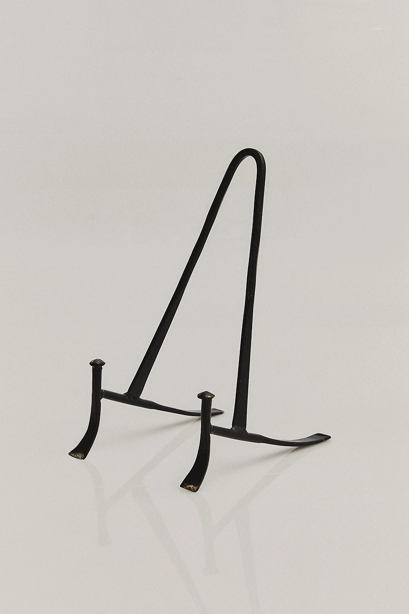 METAL STAND