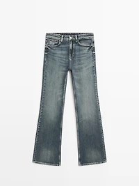 Mid-rise straight-leg flare fit jeans