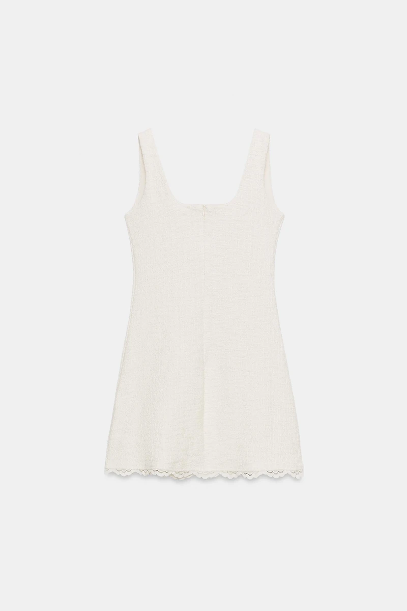 SHORT TEXTURED DRESS