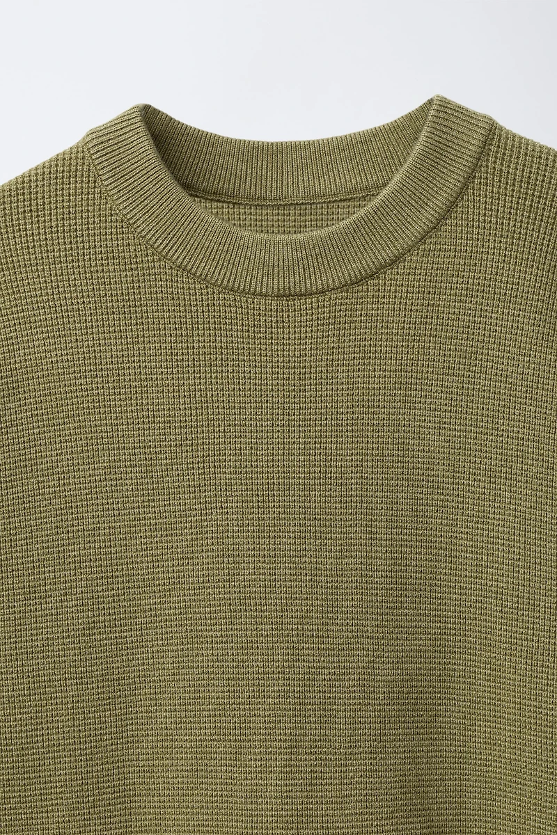 WAFFLE KNIT SWEATER