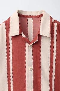 CHEMISE IMPRIMÉE À RAYURES