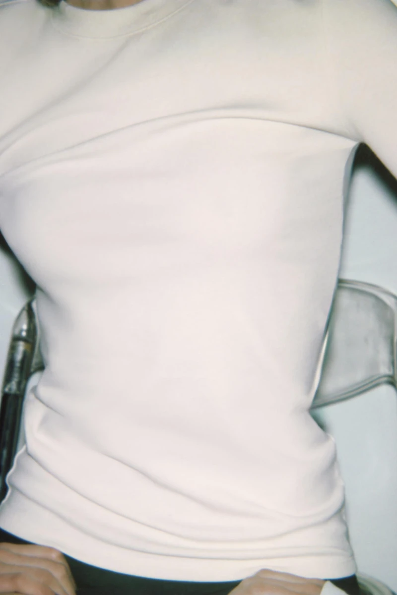 EMBROIDERED LONG SLEEVE T-SHIRT