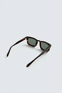 RECTANGULAR SUNGLASSES