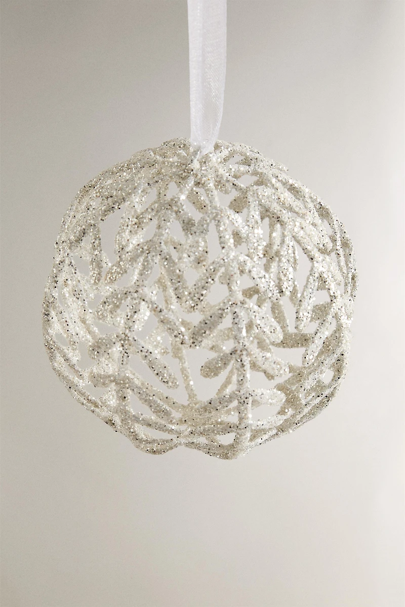 HERRINGBONE CHRISTMAS TREE ORNAMENT