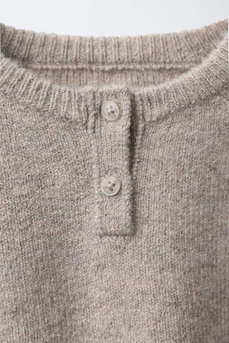 KNIT HENLEY JUMPER