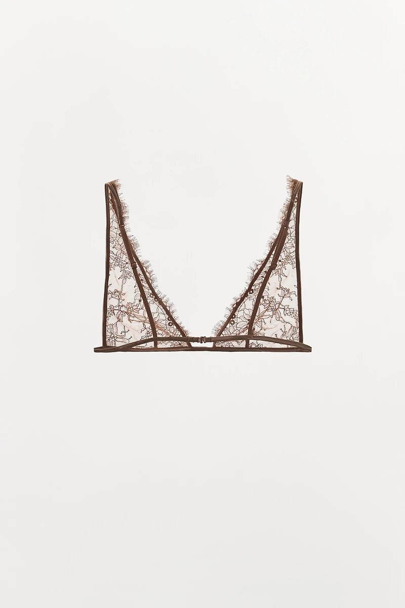EMBROIDERED LACE TRIANGLE BRALETTE