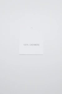 100% CASHMERE KNIT SWEATER