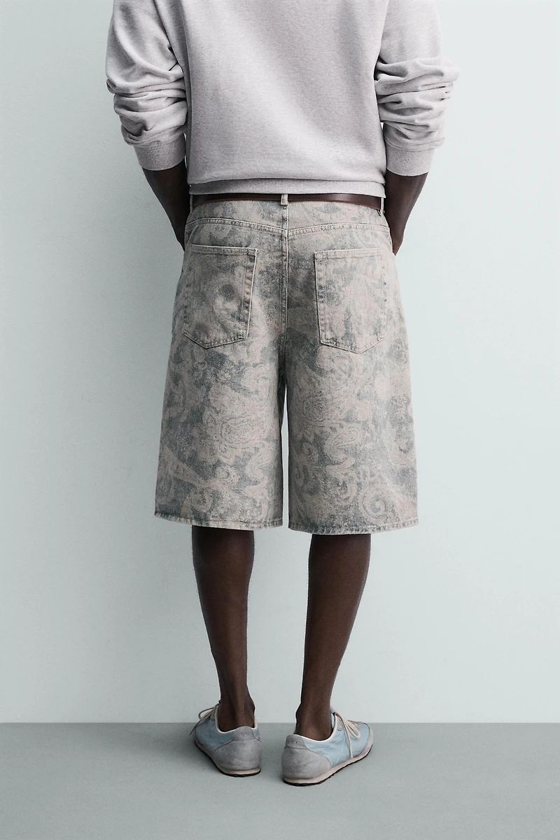 PAISLEY PRINT BAGGY FIT SHORTS