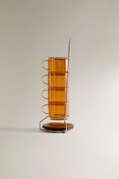 STRUCTURE AVEC TASSES ET SOUCOUPES