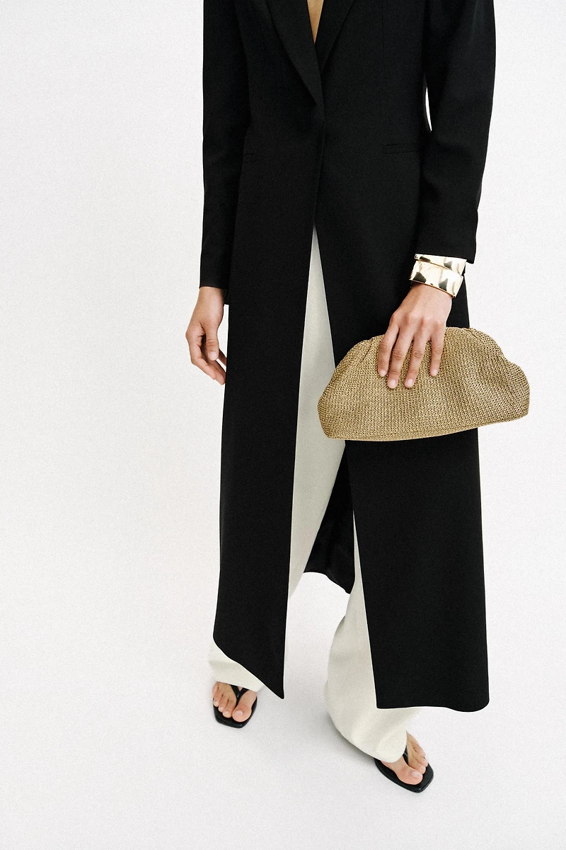 WOVEN CLUTCH BAG