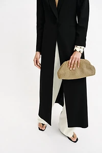 WOVEN CLUTCH BAG