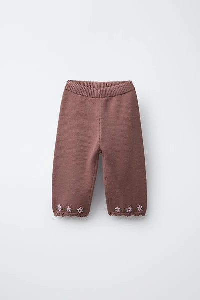 PANTALON DROIT EN MAILLE BRODÉE