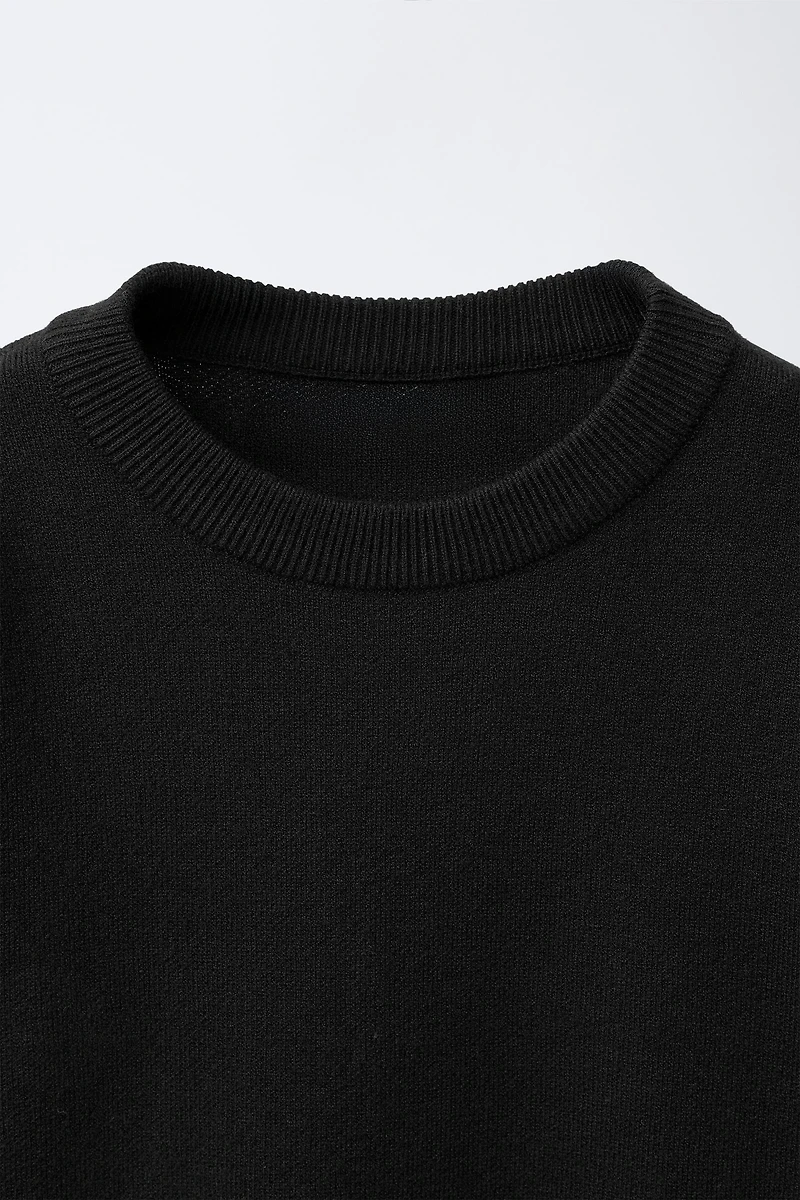 BASIC KNIT SWEATER
