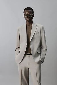 REGULAR FIT TEXTURED SUIT JACKET