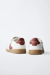 RETRO SNEAKERS