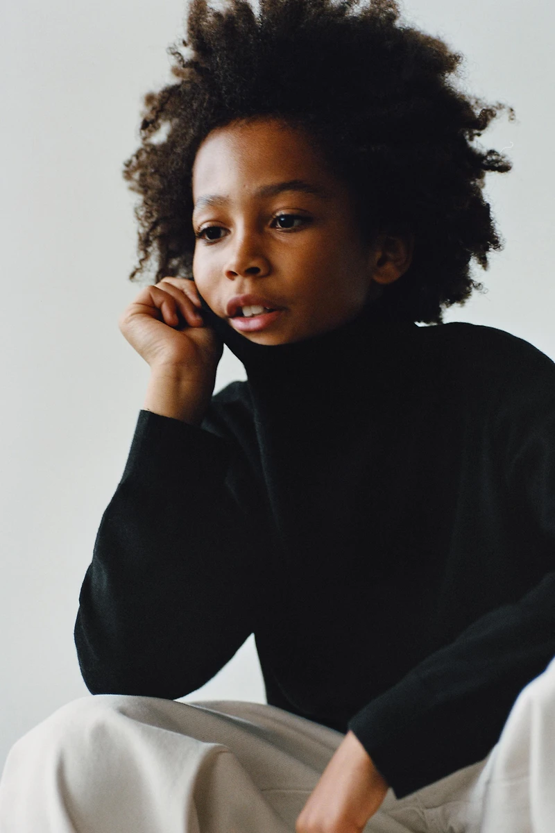 TURTLENECK KNIT JUMPER