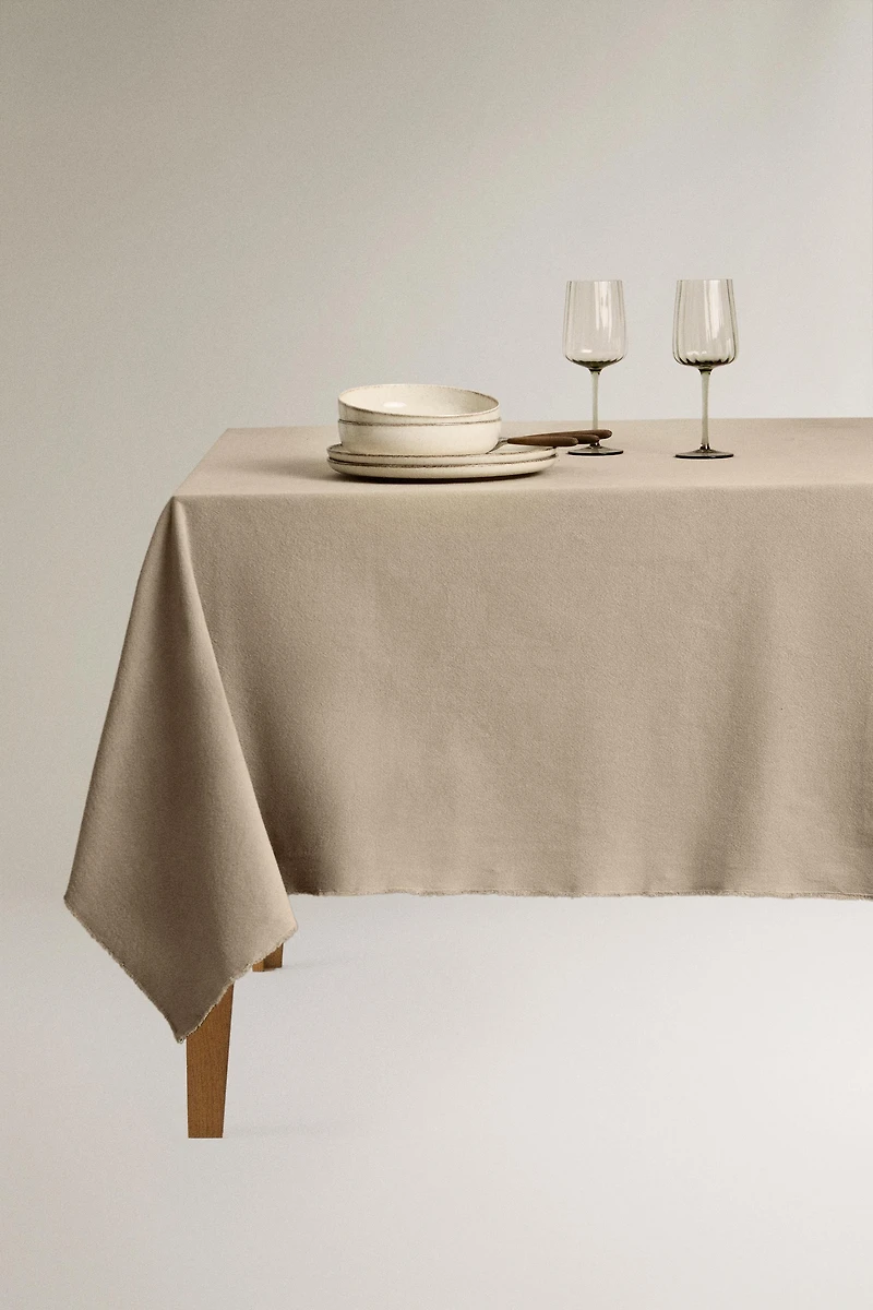 FADED-EFFECT COTTON TABLECLOTH