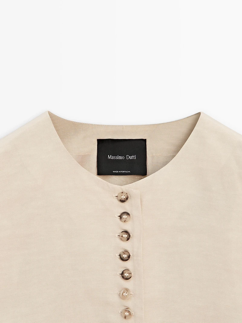 Buttoned linen blend waistcoat