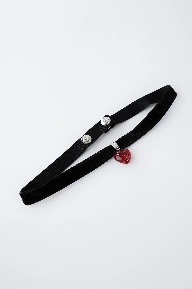 FLOCK HEART CHOKER