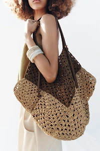 WOVEN BODY SHOPPER BAG