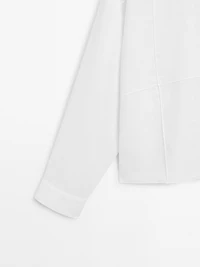100% linen shirt with embroidered detail