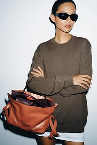 LEATHER FLAP BAG