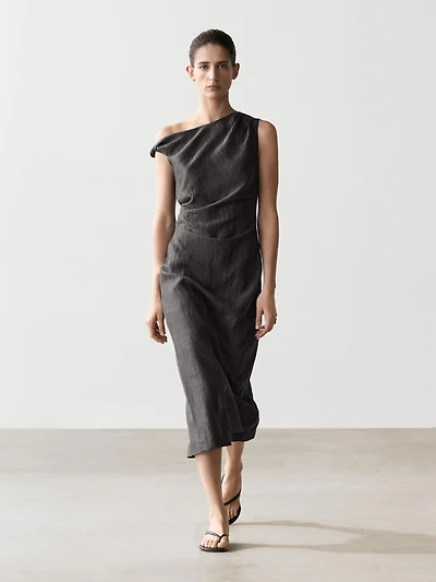 Robe midi à détail plissé l'épaule