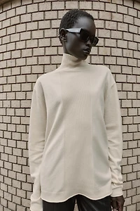 OVERSIZED KNIT JUMPER