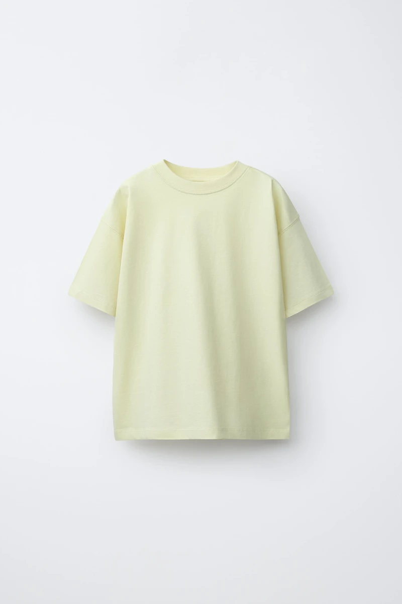THREE-PACK OF BASIC AND STRIPED SHORT SLEEVE T-SHIRTS