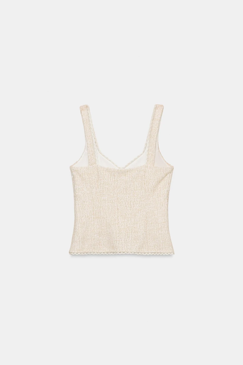BUTTONED TEXTURED TOP