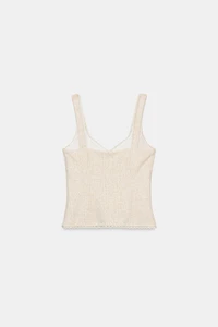 BUTTONED TEXTURED TOP