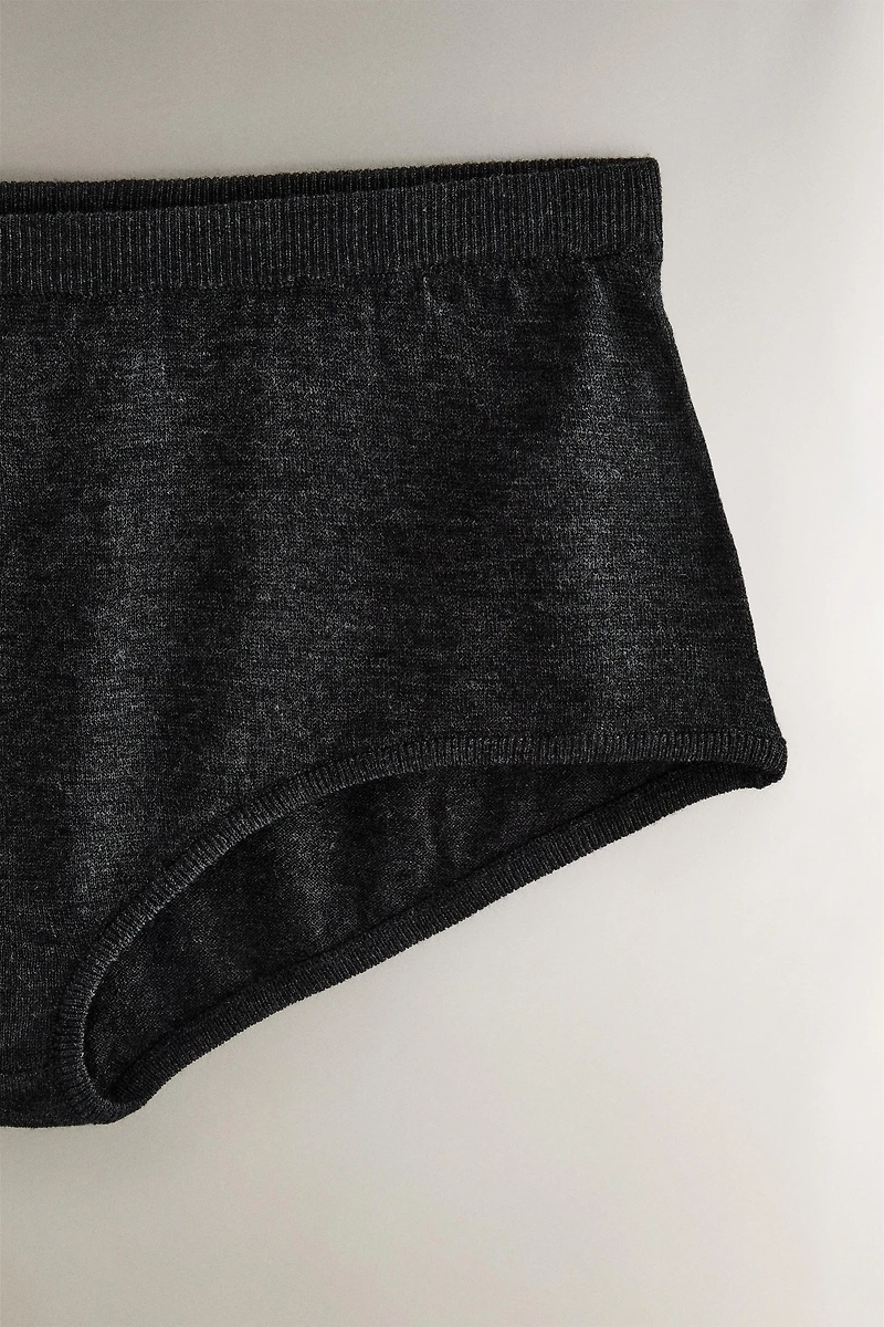WOOL AND SILK SHORTS