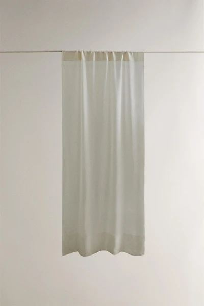 LOW OPACITY LINEN CURTAIN