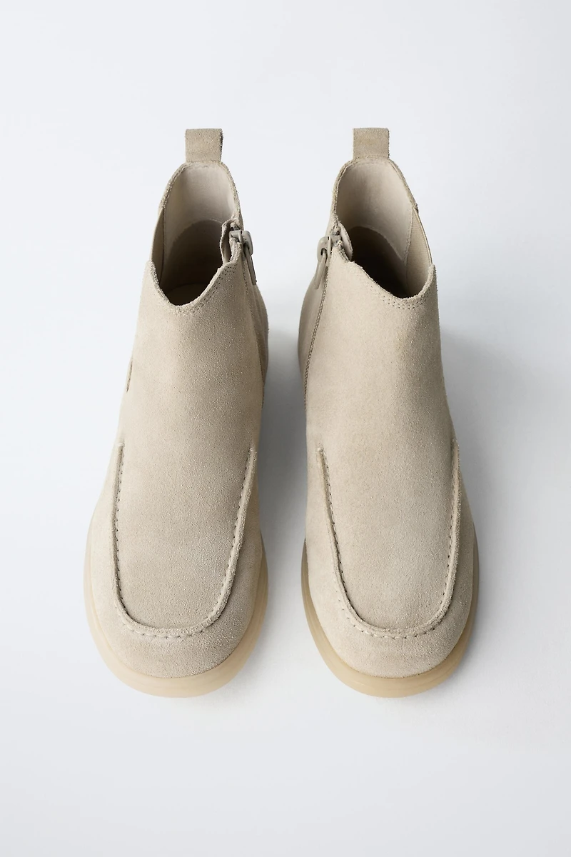 LEATHER BOAT ANKLE BOOTS