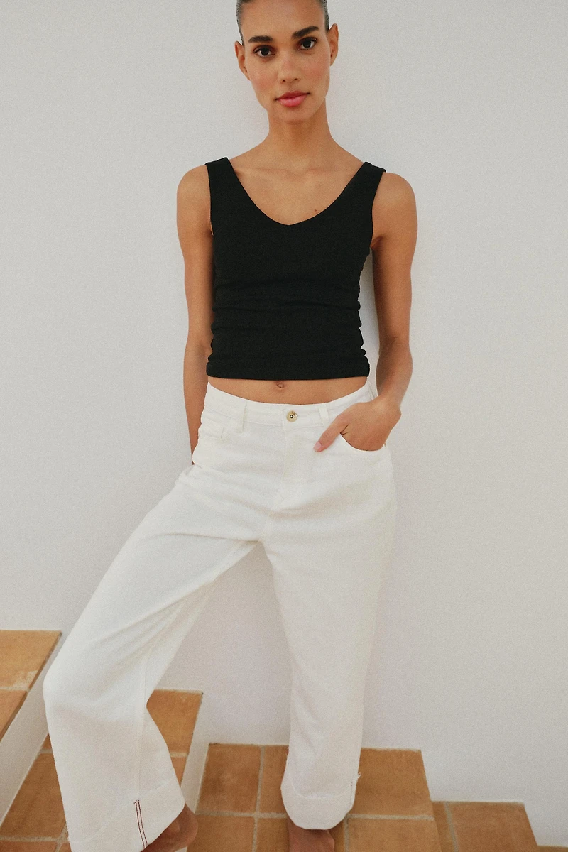 OFF-THE-SHOULDER T-SHIRT