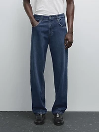 Wide-leg jeans