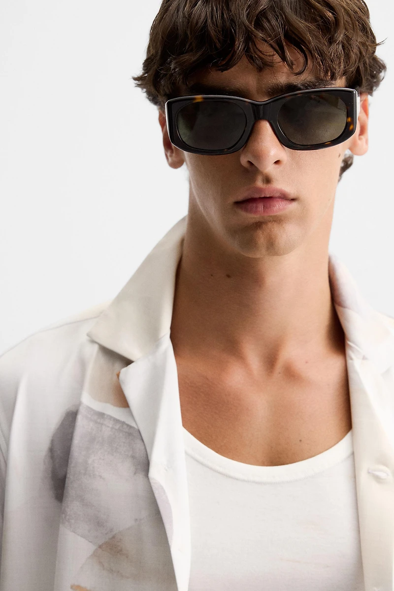 CHEMISE ÉLASTIQUE À IMPRIMÉ ABSTRAIT