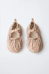 FLORAL SLIPPERS