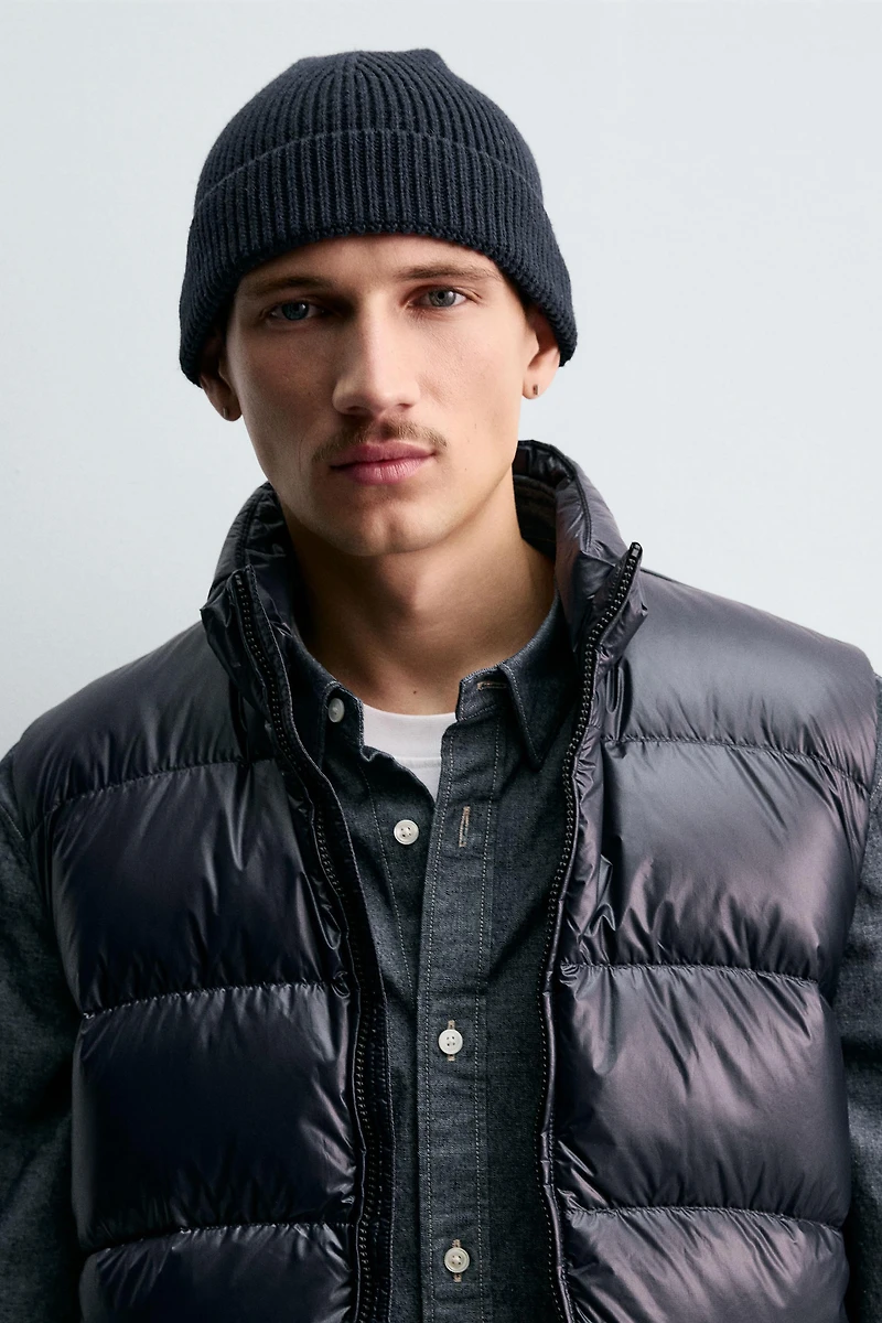 DOUDOUNE SANS MANCHES 100 % PLUMES DÉPERLANTE