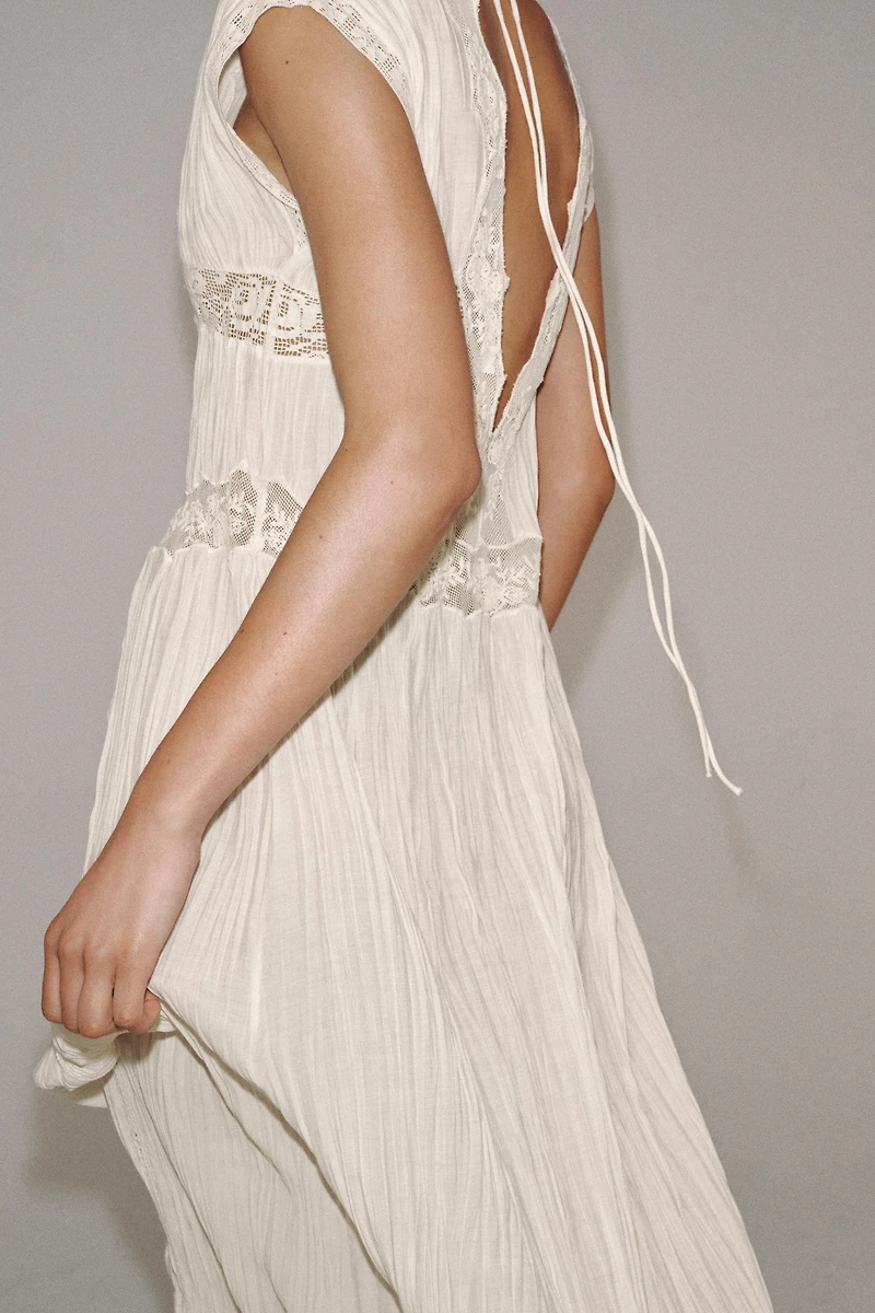 PLEATED LACE DRESS ZW COLLECTION