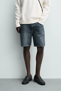 REGULAR FIT DENIM SHORTS